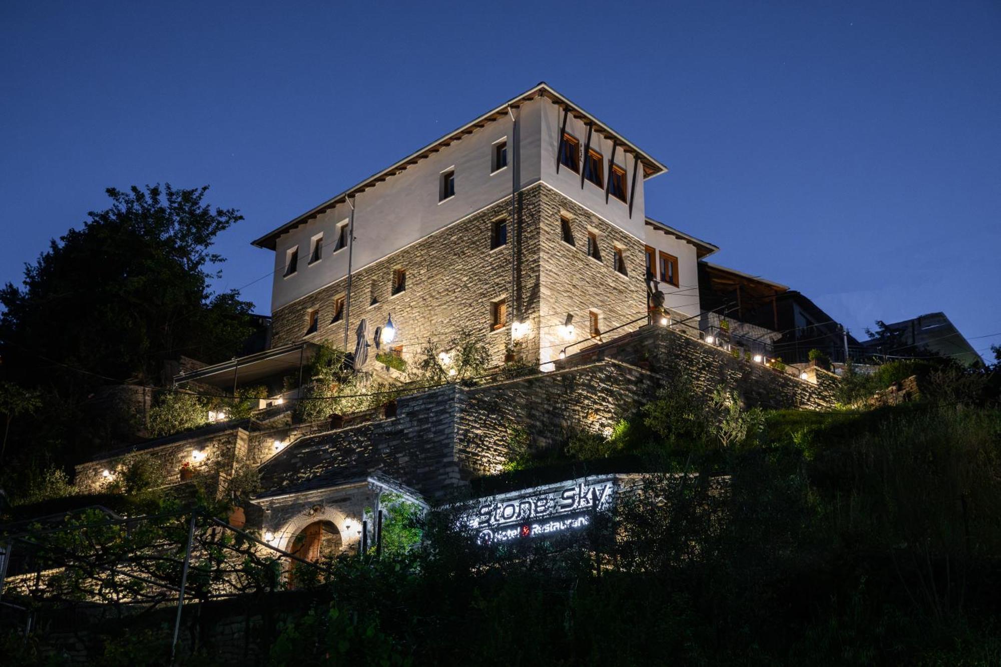 The Stone Sky Hotel จีโรคาสเตอร์ ภายนอก รูปภาพ